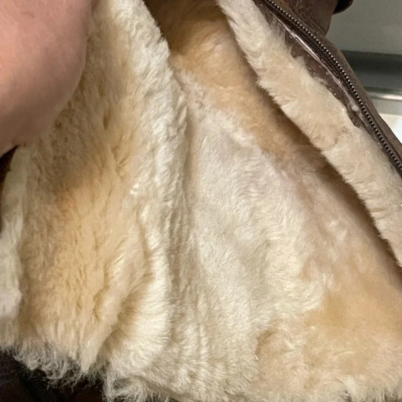 UGG AUS KENSINGTON Leather Sheepskin Brown Harness Biker Boot  Women Size 5 - Picture 4 of 11